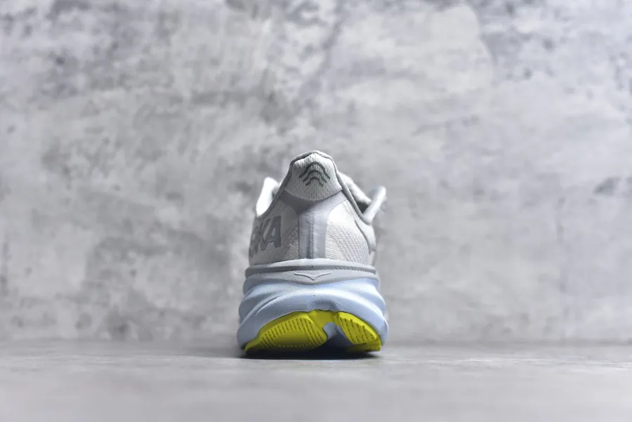 ONE ONE Ifton 9 Professional Performance Running Shoes
