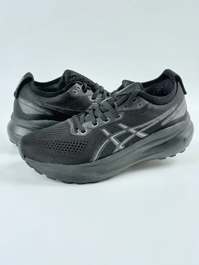 Asics Gel Kayano 31st Generation Running Shoes