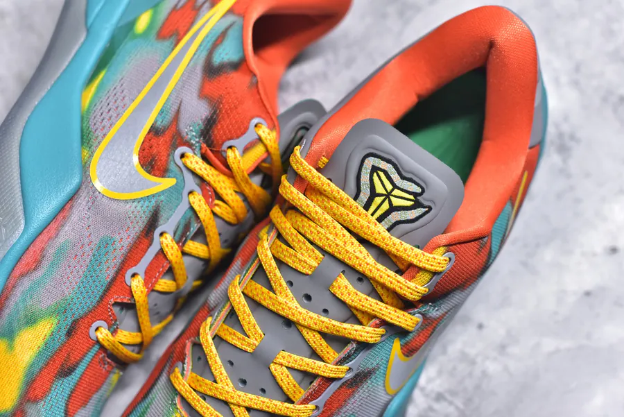 NK Zoom Kobe Ⅷ System Basketball Shoes Masterpiece Venice Beach