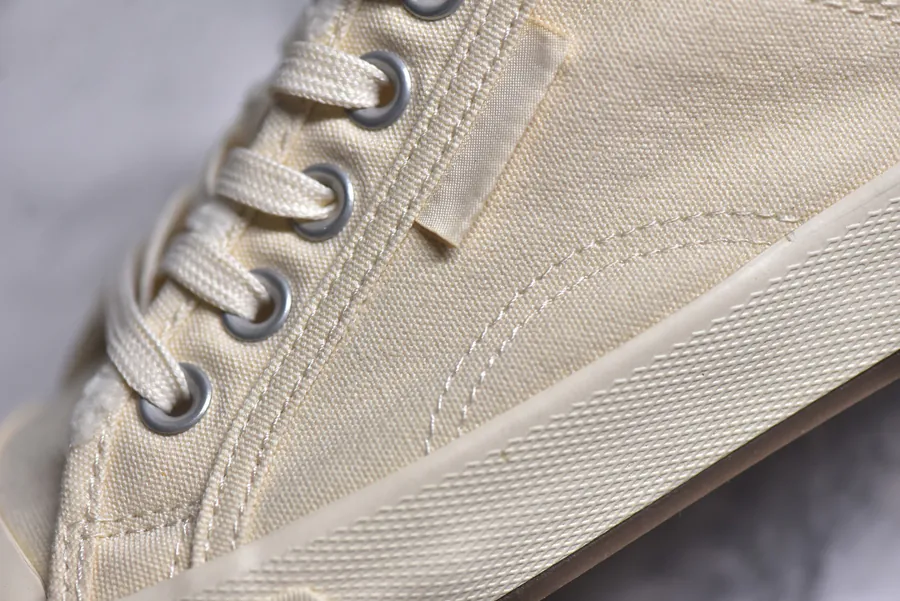 BALENCIAGA Paris Worn Effect Casual Low Top Canvas Sneakers