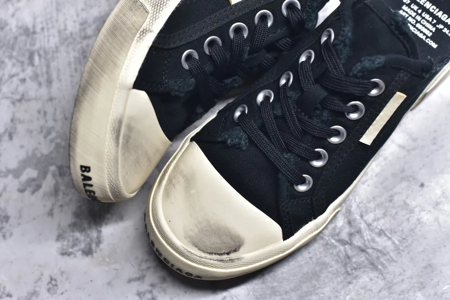 BALENCIAGA Paris Worn Effect Casual Low Top Canvas Sneakers