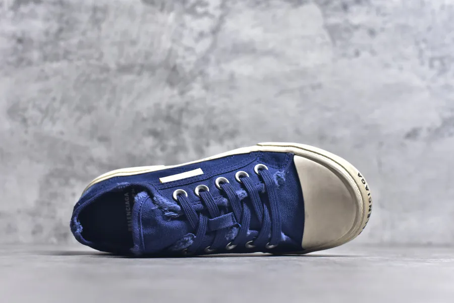 BALENCIAGA Paris Worn Effect Casual Low Top Canvas Sneaker