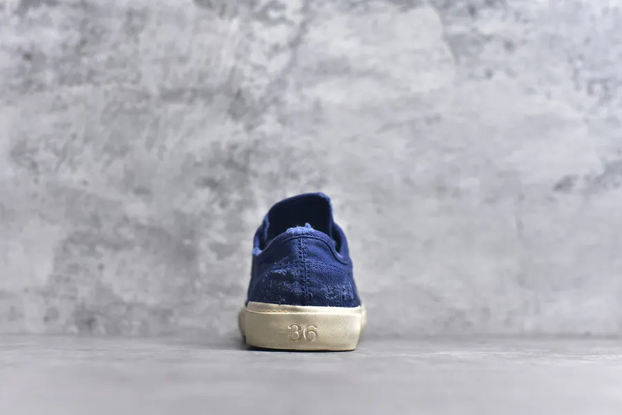 BALENCIAGA Paris Worn Effect Casual Low Top Canvas Sneaker