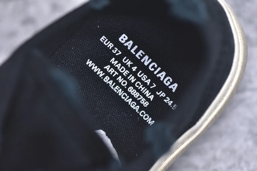 BALENCIAGA Paris Worn Effect Casual Low Top Canvas Sneaker