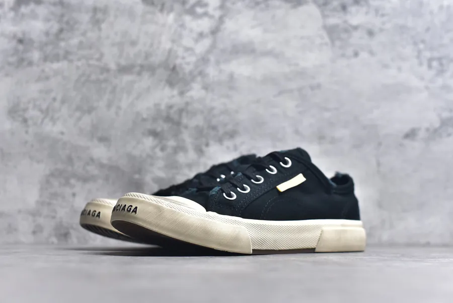 BALENCIAGA Paris Worn Effect Casual Low Top Canvas Sneakers