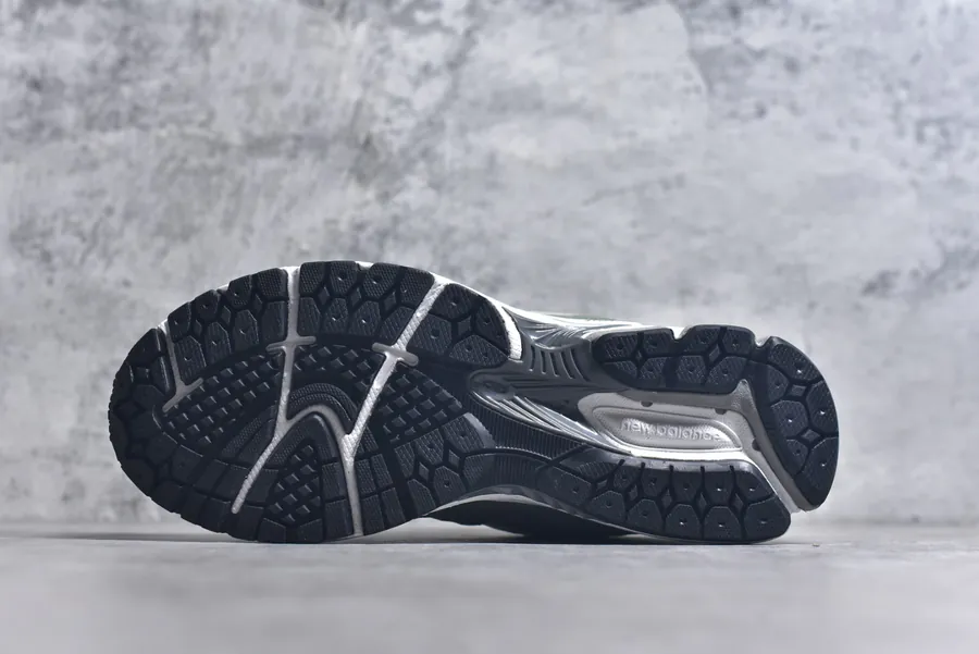 New Balance 2002R Vintage Running Shoes