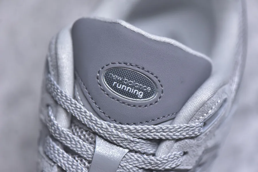NB Retro Casual Running Shoes with Exclusive Original Material