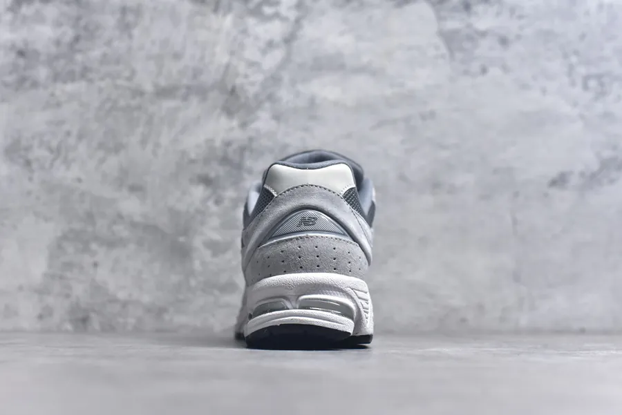 NB New Balance M2002R Exclusive Original