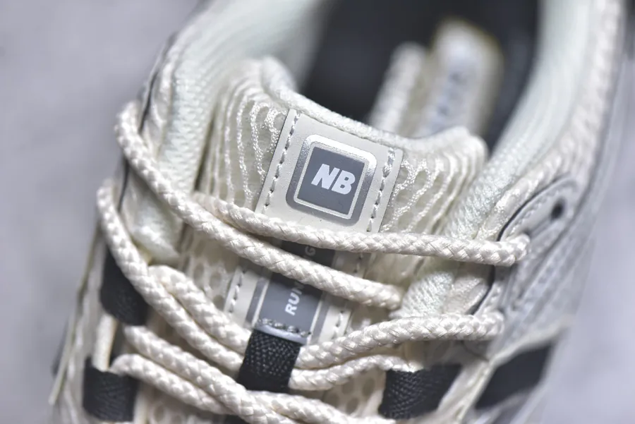 New Balance 1906 Vintage Running Shoes