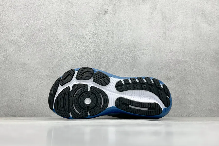 Brooks Glycerin 21 Lightweight Running Shoes