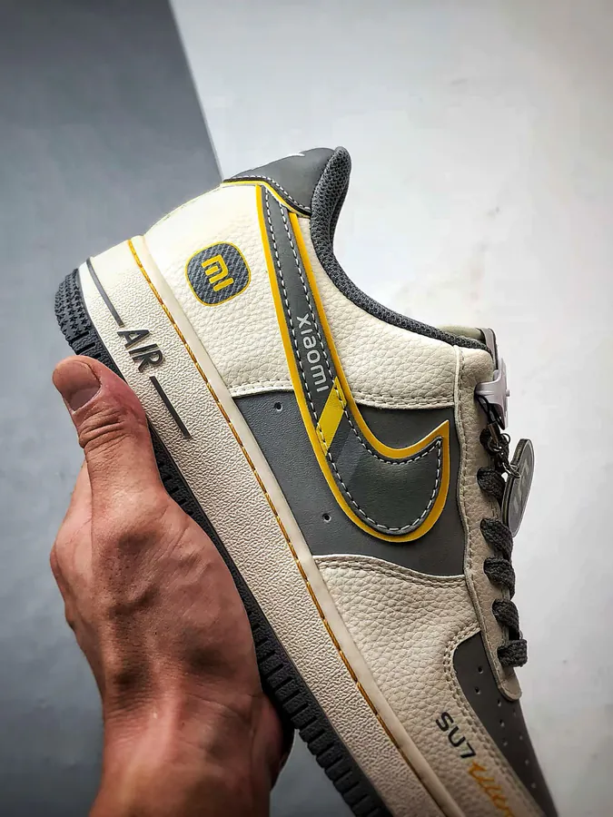CX Exclusive Air Force 1 Low in Grained Calfskin