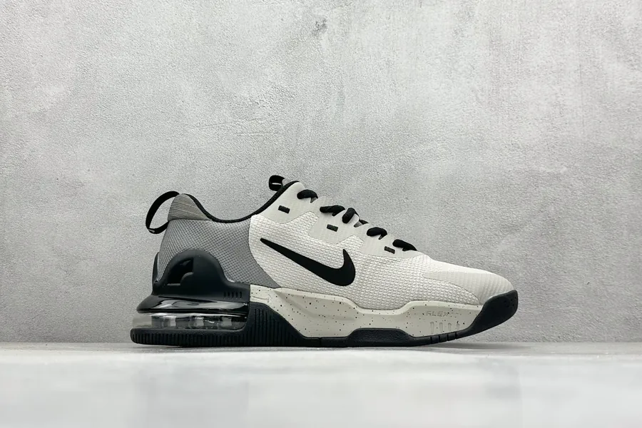 Nike Air Max Alpha TRAINER 5 Minimalist Design, Casual Style