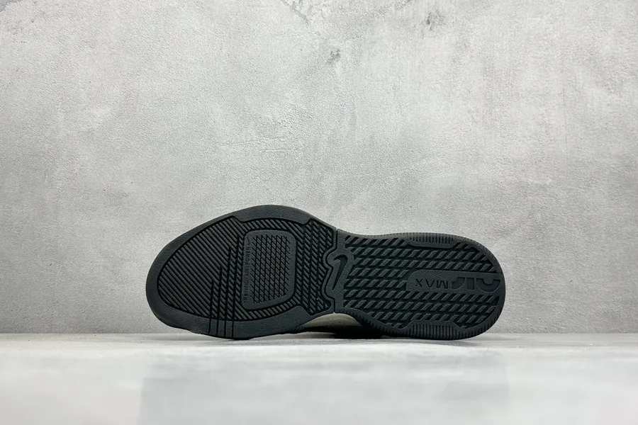 Nike Air Max Alpha TRAINER 5 Minimalist Design, Casual Style