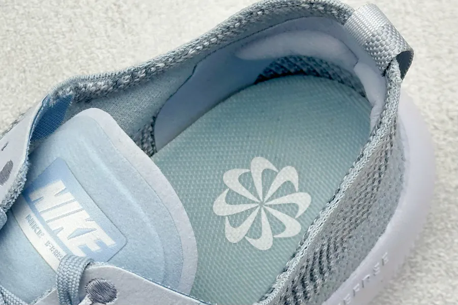 Nike Free 2025 Flyknit Running Shoes