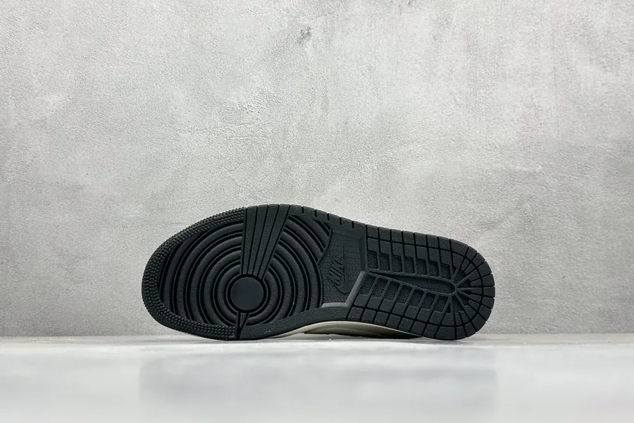 Travis Scott x Fraent Design x Air 1 Low OG SP 1 'Qiao' Collaboration Sneaker