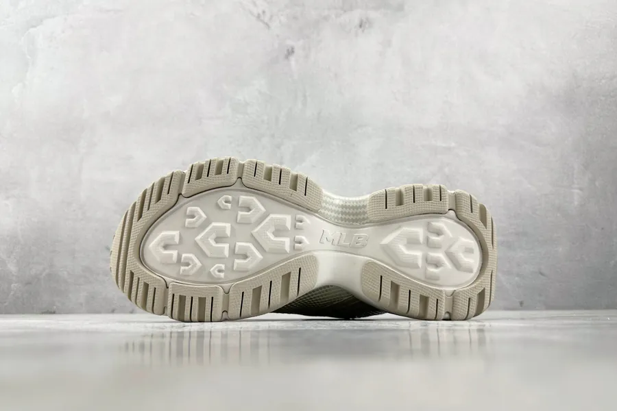 MLB New York Yankees Lactose White Platform Shoes