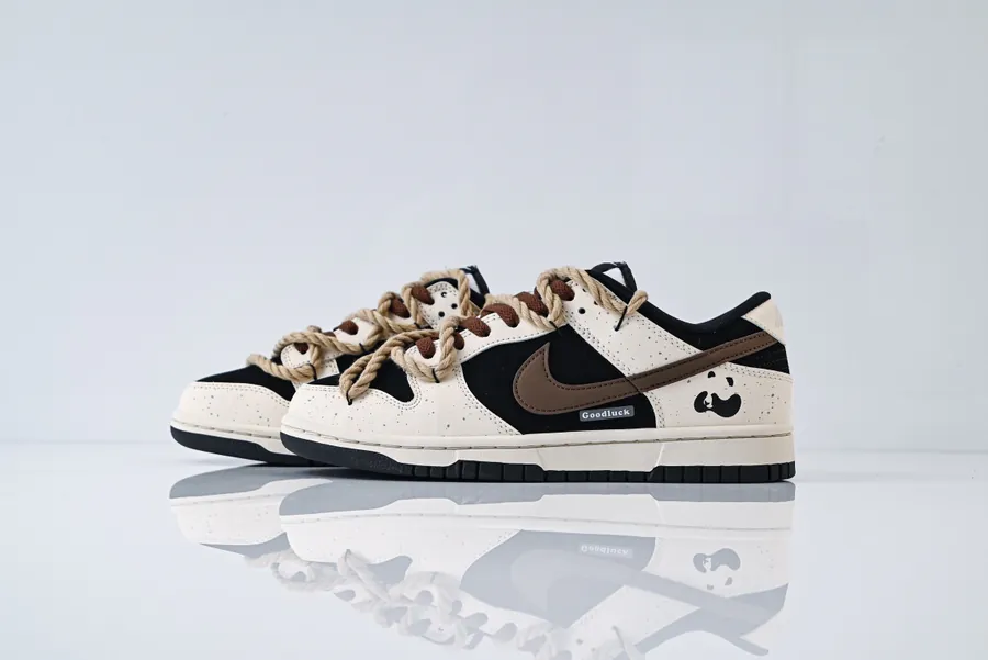 Nike Dunk Low Panda Mocha