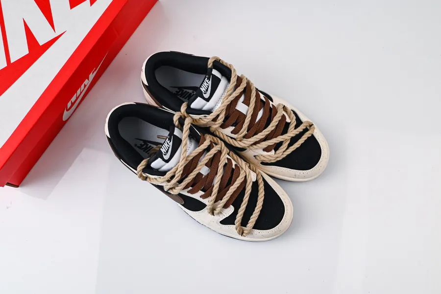 Nike Dunk Low Panda Mocha