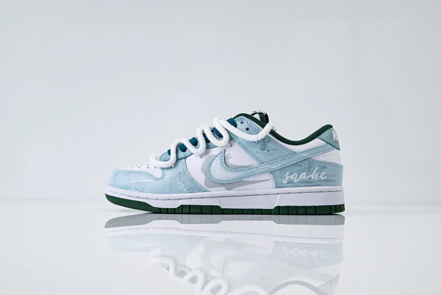 Nike Dunk Low Snake Scale White and Gray