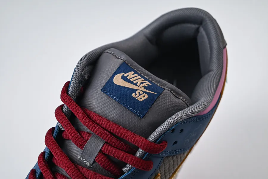 Nike SB Dunk Low Black Myth Wukong