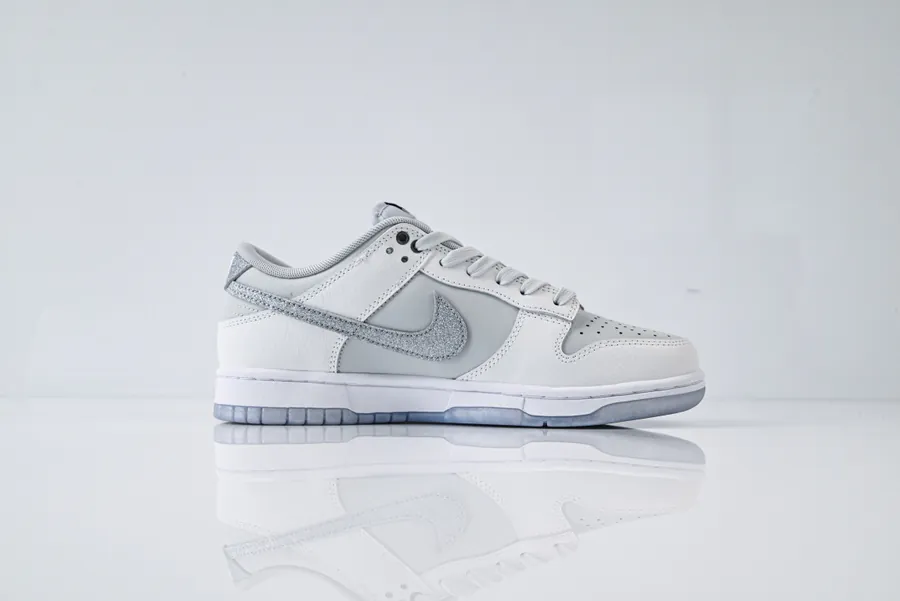 NK Dunk Low Limited Edition in Grained Calfskin