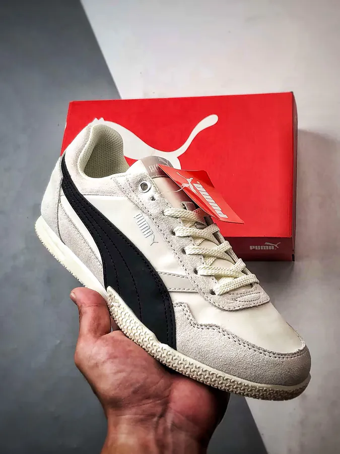 Bella Donna Loni White and Black Retro Sneaker