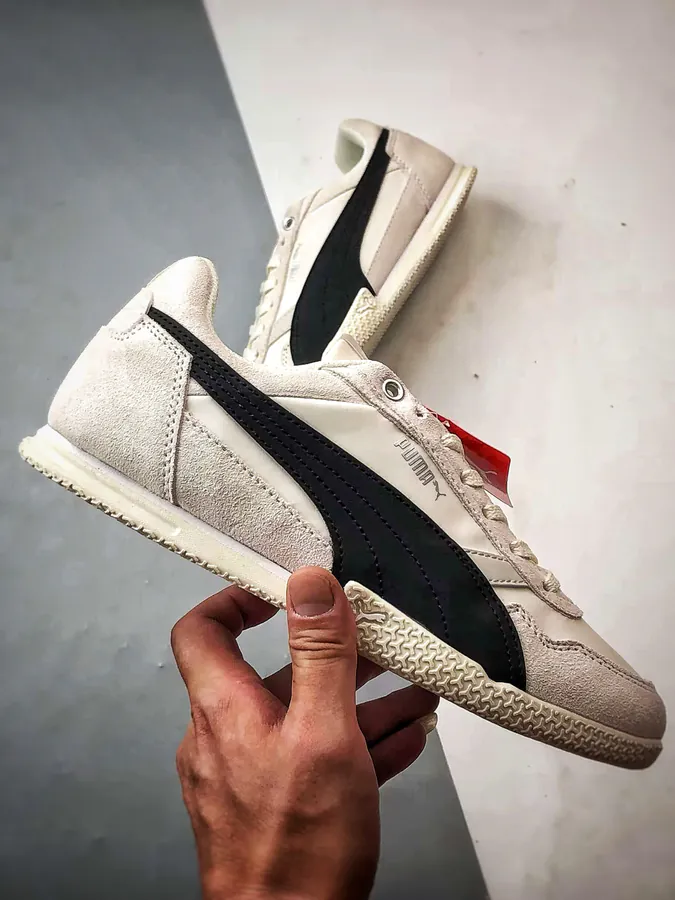 Bella Donna Loni White and Black Retro Sneaker