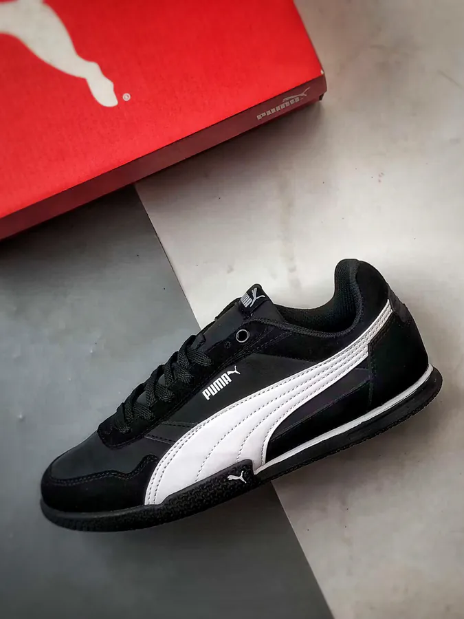 Bella Donna Retro Sporty Sneaker in Black and White