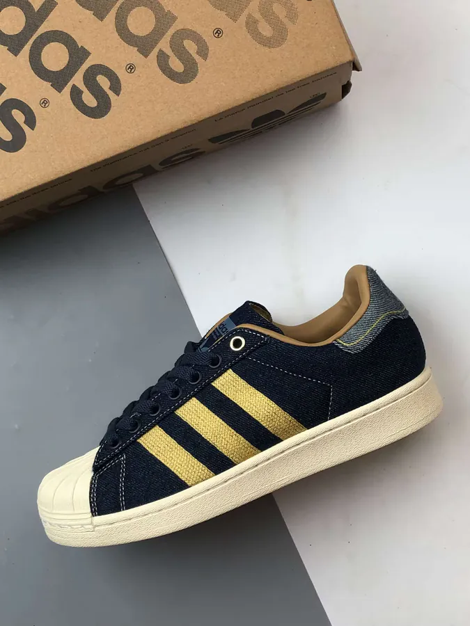 AD Originals Superstar 82 Exclusive Authentic