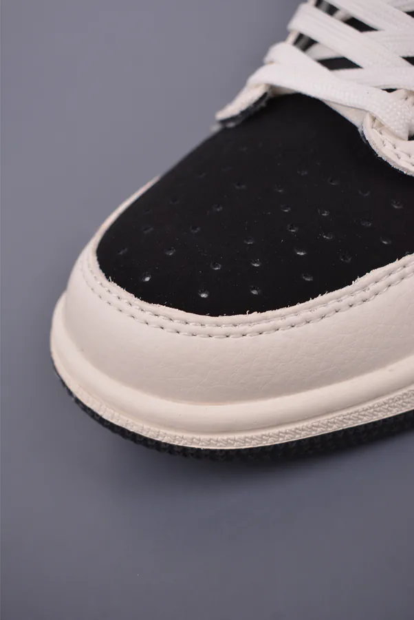 Fraent x Travis Scott x Small Daisy 1 Low Triple Collaboration