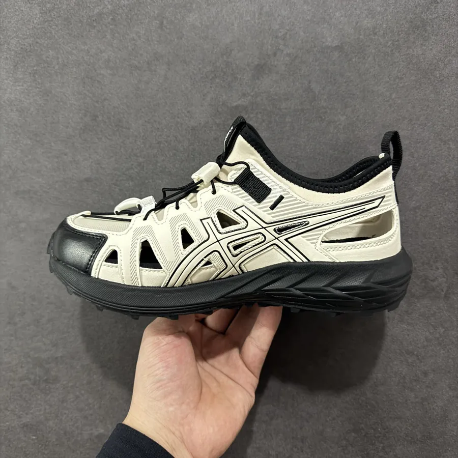 Asics Gel Sonoma SE Lightweight Trail Running Sandals