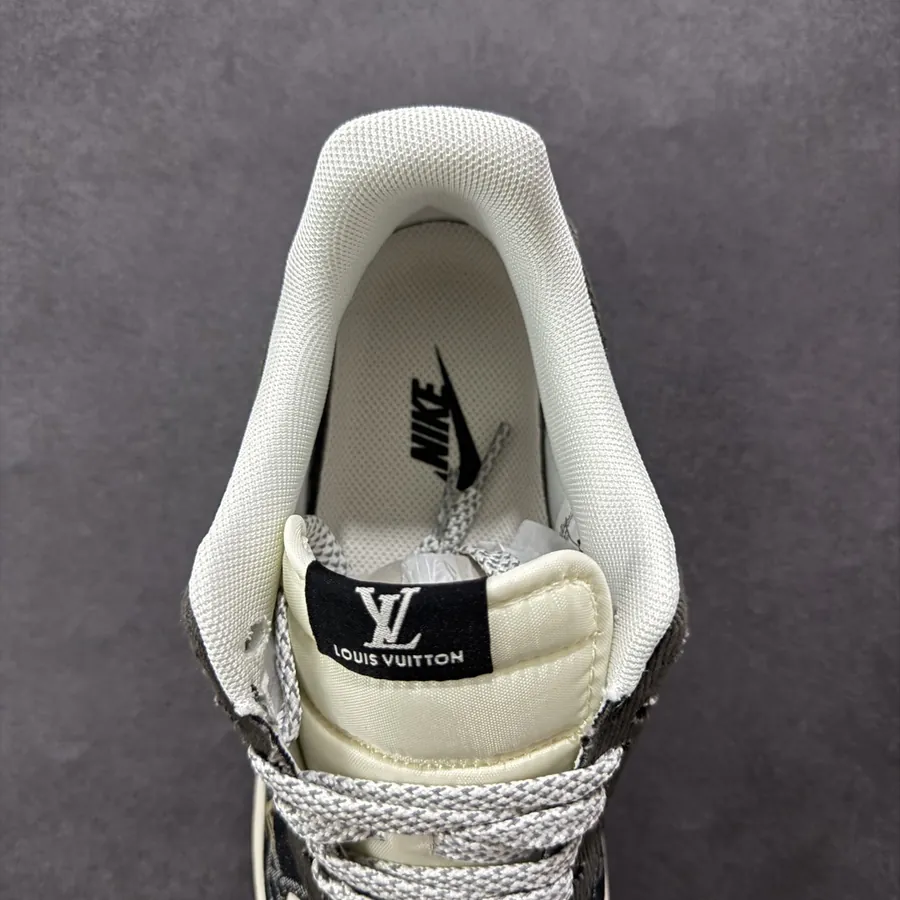 OG Version Air Force 107 Low Sneaker