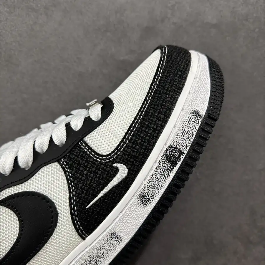 Nike Air Force 107 Low OG Edition