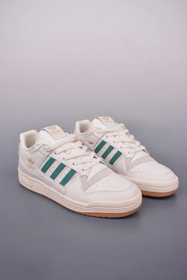AD Forum LOW Low Top Sneaker