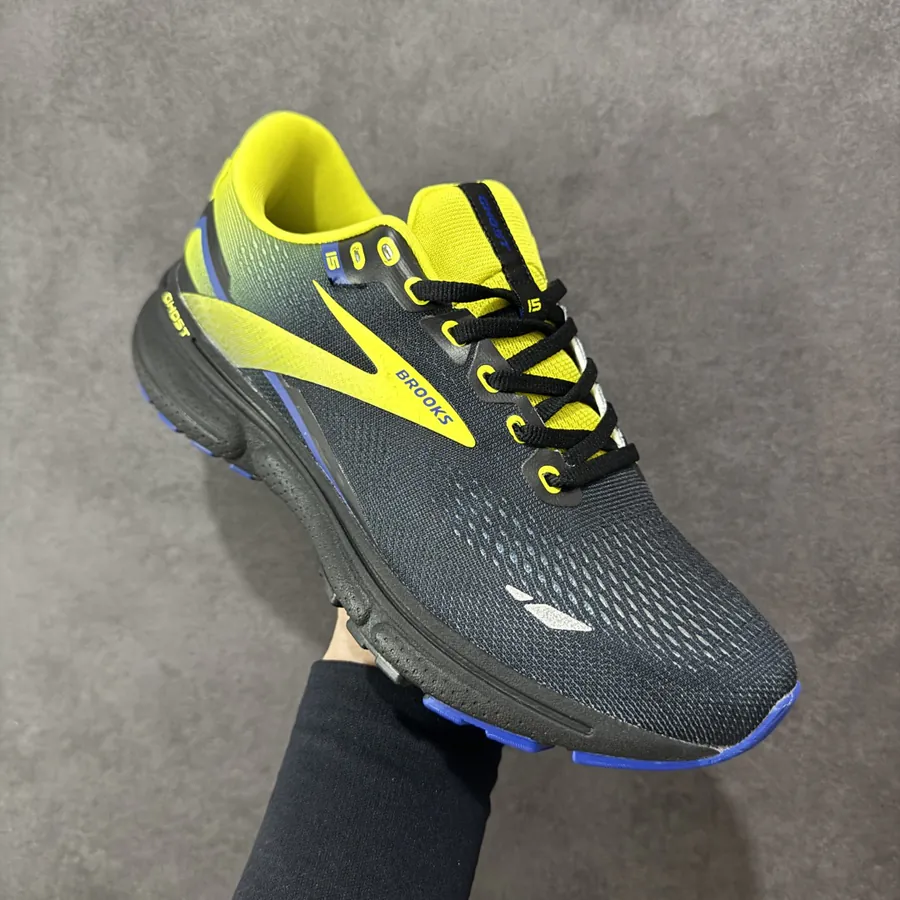 Brooks Ghost 15 Classic Training Shoe with Thick Sole