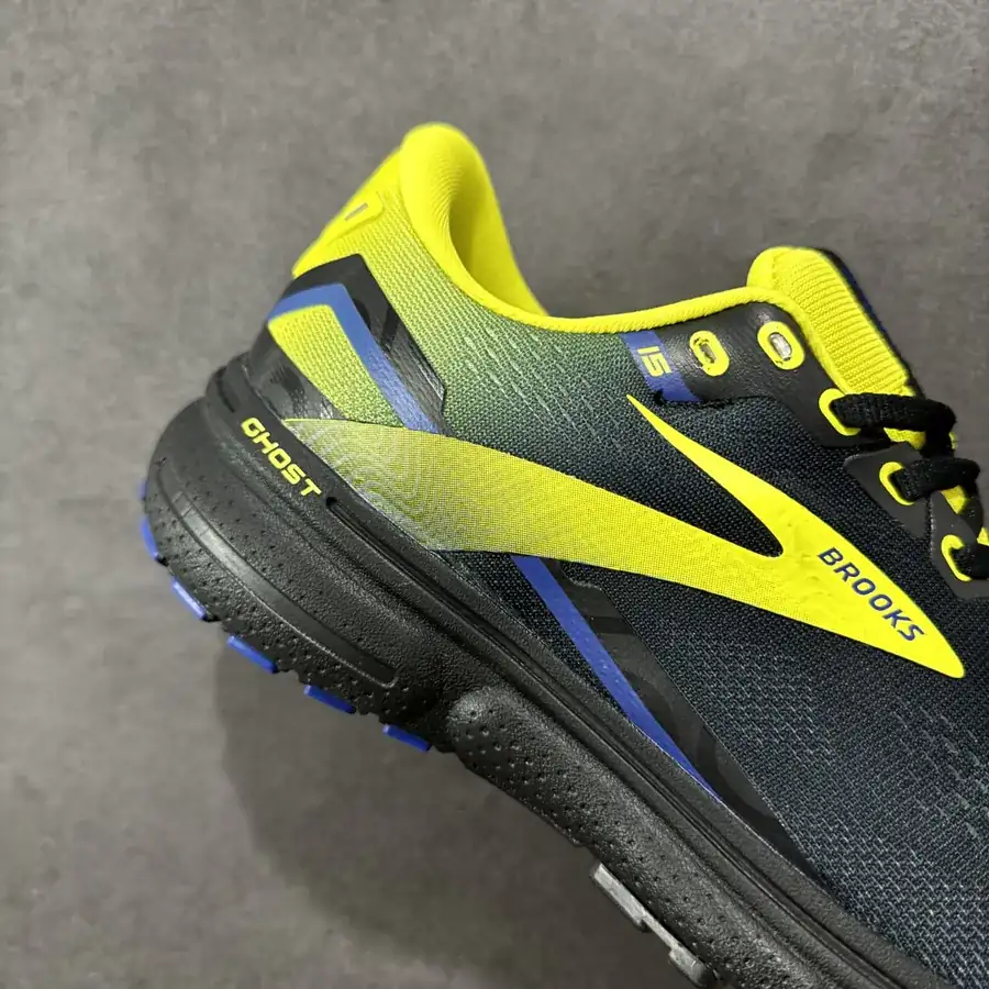 Brooks Ghost 15 Classic Training Shoe with Thick Sole