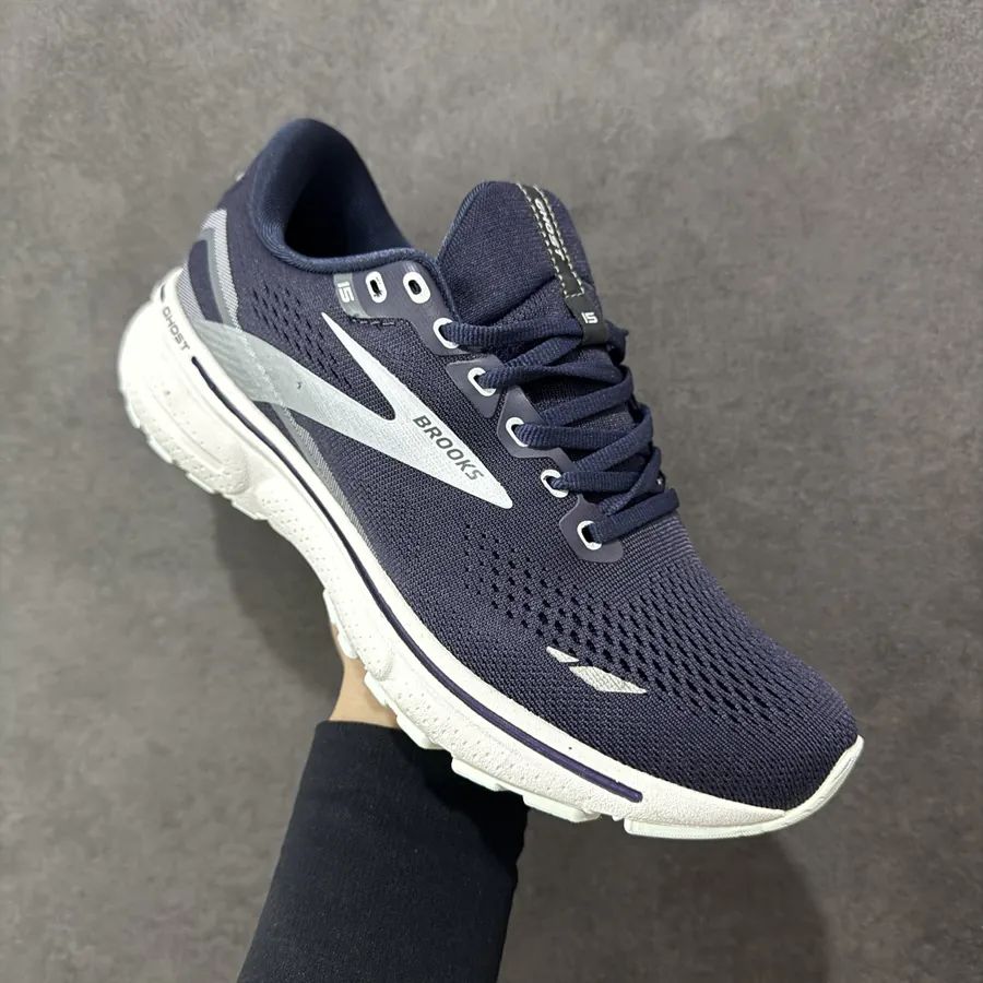 Brooks Ghost 15 Classic Training Shoe