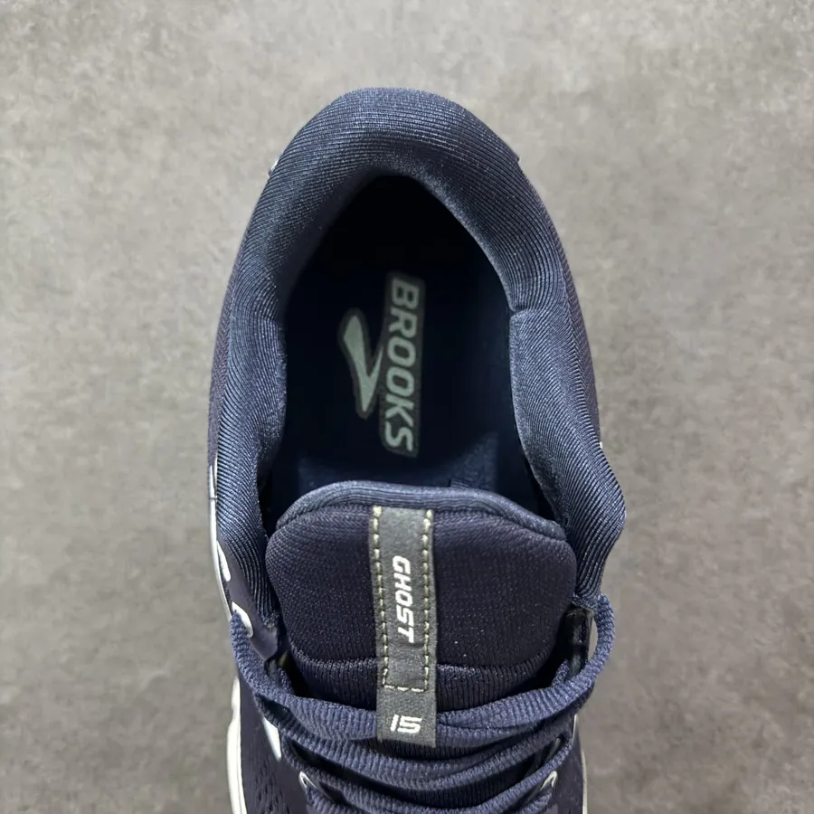 Brooks Ghost 15 Classic Training Shoe