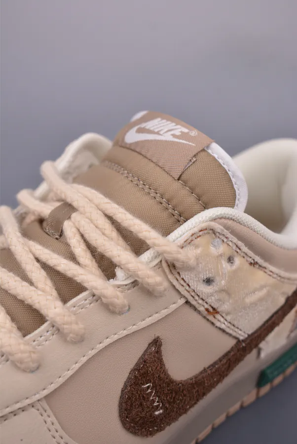 Nike SB Dunk Low Winter Dream