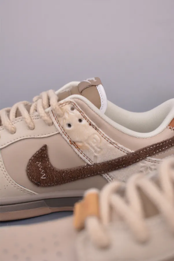 Nike SB Dunk Low Winter Dream