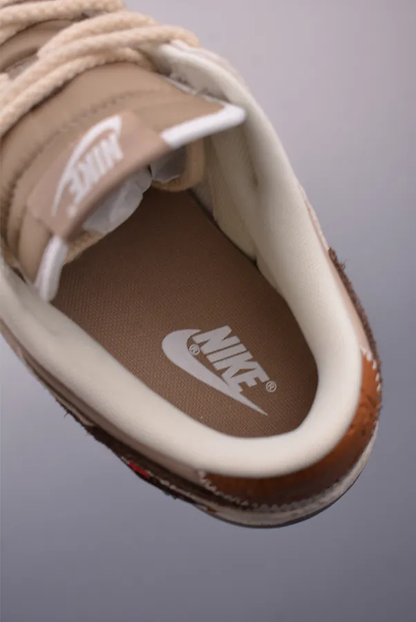 Nike SB Dunk Low Winter Dream