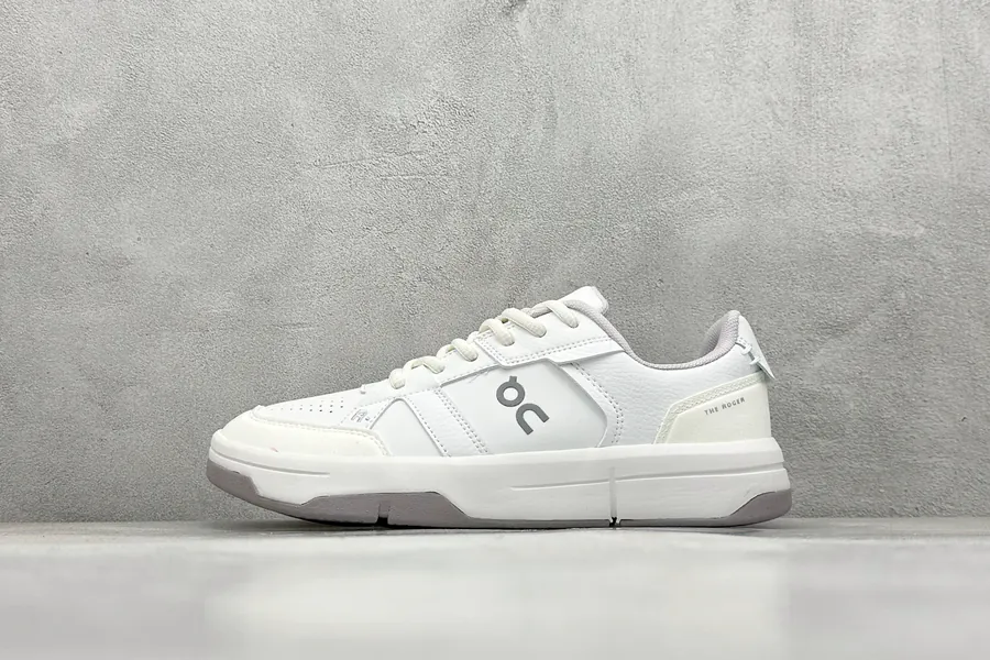 Roger Advantage Federer x On Light Sport Sneaker