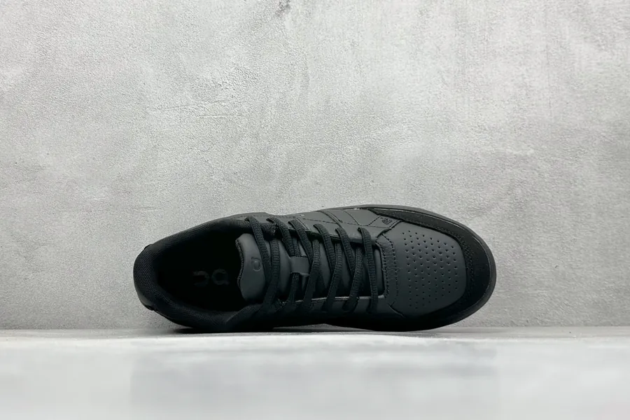 Roger Advantage Federer x On Light Sport Sneakers