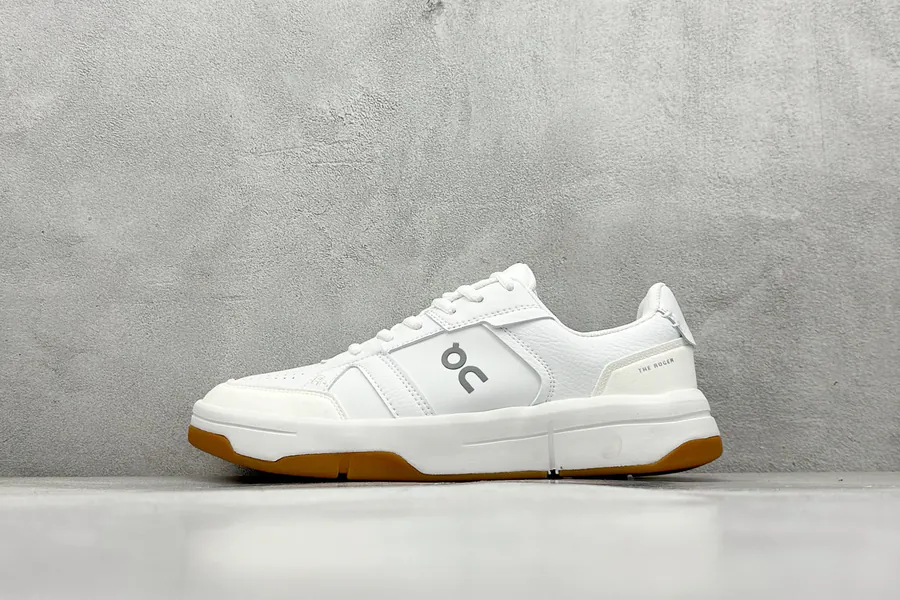 Roger Advantage Federer x On Lightweight Sporty Sneakers