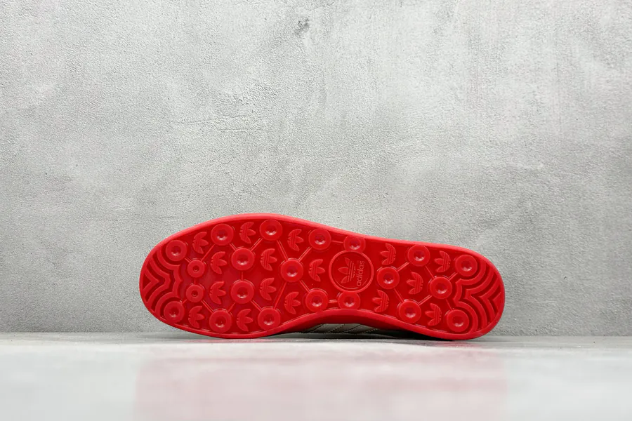AD Originals Gazelle Indoor x Supreme Board Shoes