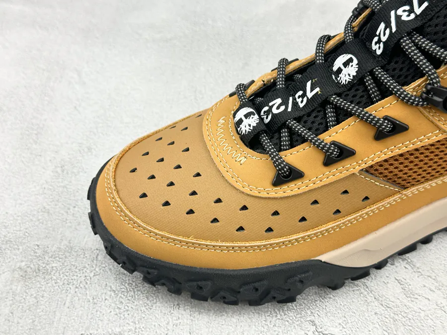 Timberland Greenstride Motion 6 in Yellow and Black