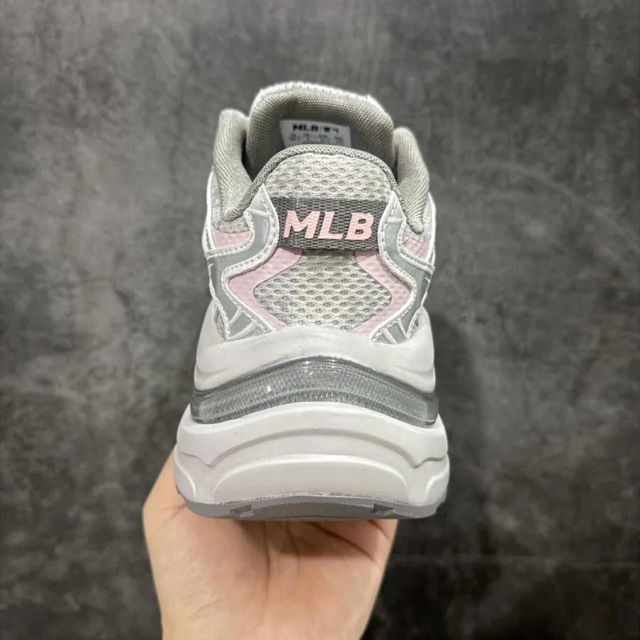 MLB Winner Chunky 25 Authentic Original White Pink Sneaker