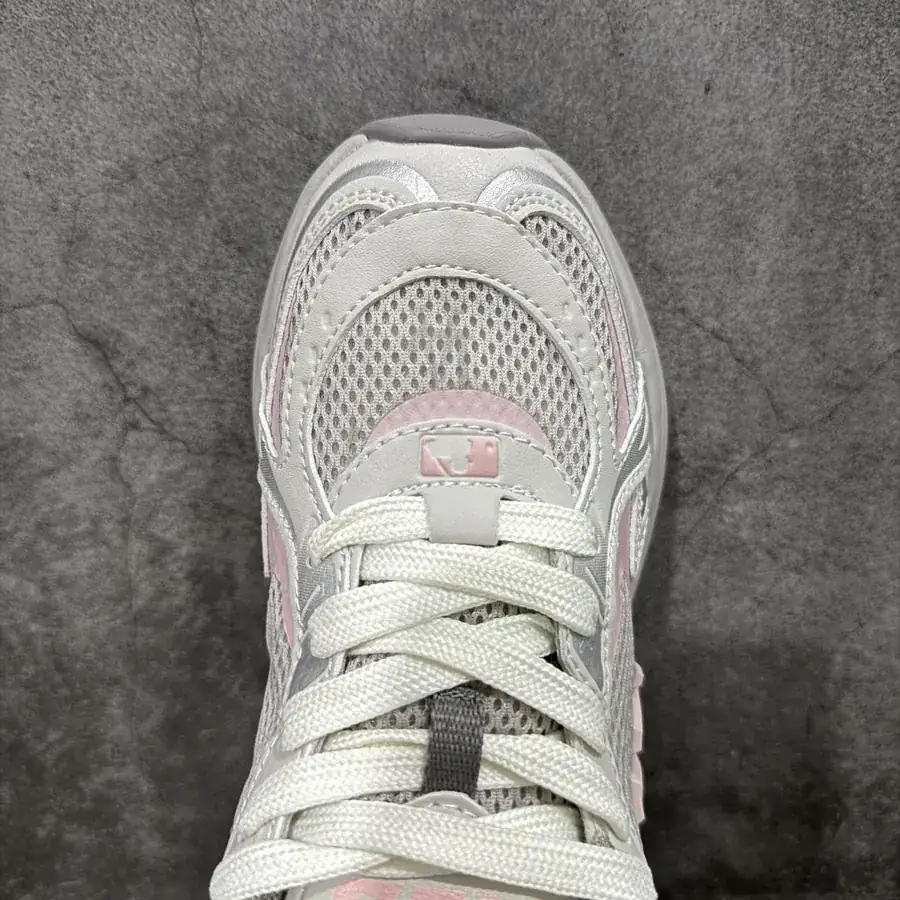 MLB Winner Chunky 25 Authentic Original White Pink Sneaker