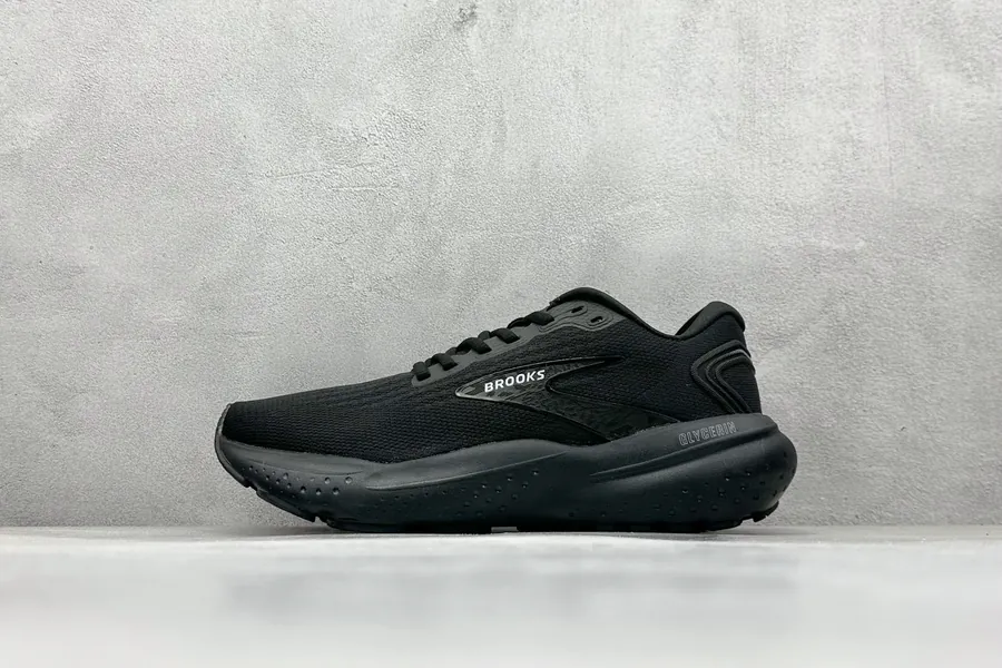 Brooks Glycerin 21 Lightweight Running Shoes with Breathable Support