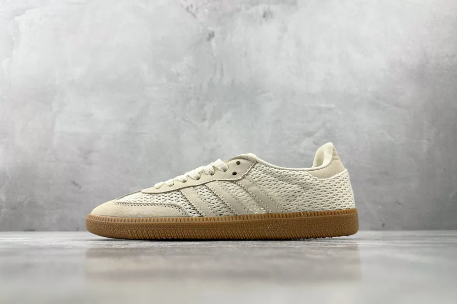 Adidas originals SAMBA OG White and Yellow